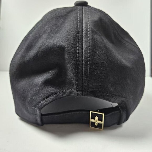 Louis Vuitton Black Cap - Classic Design with LV Patch - Picture 6 of 7